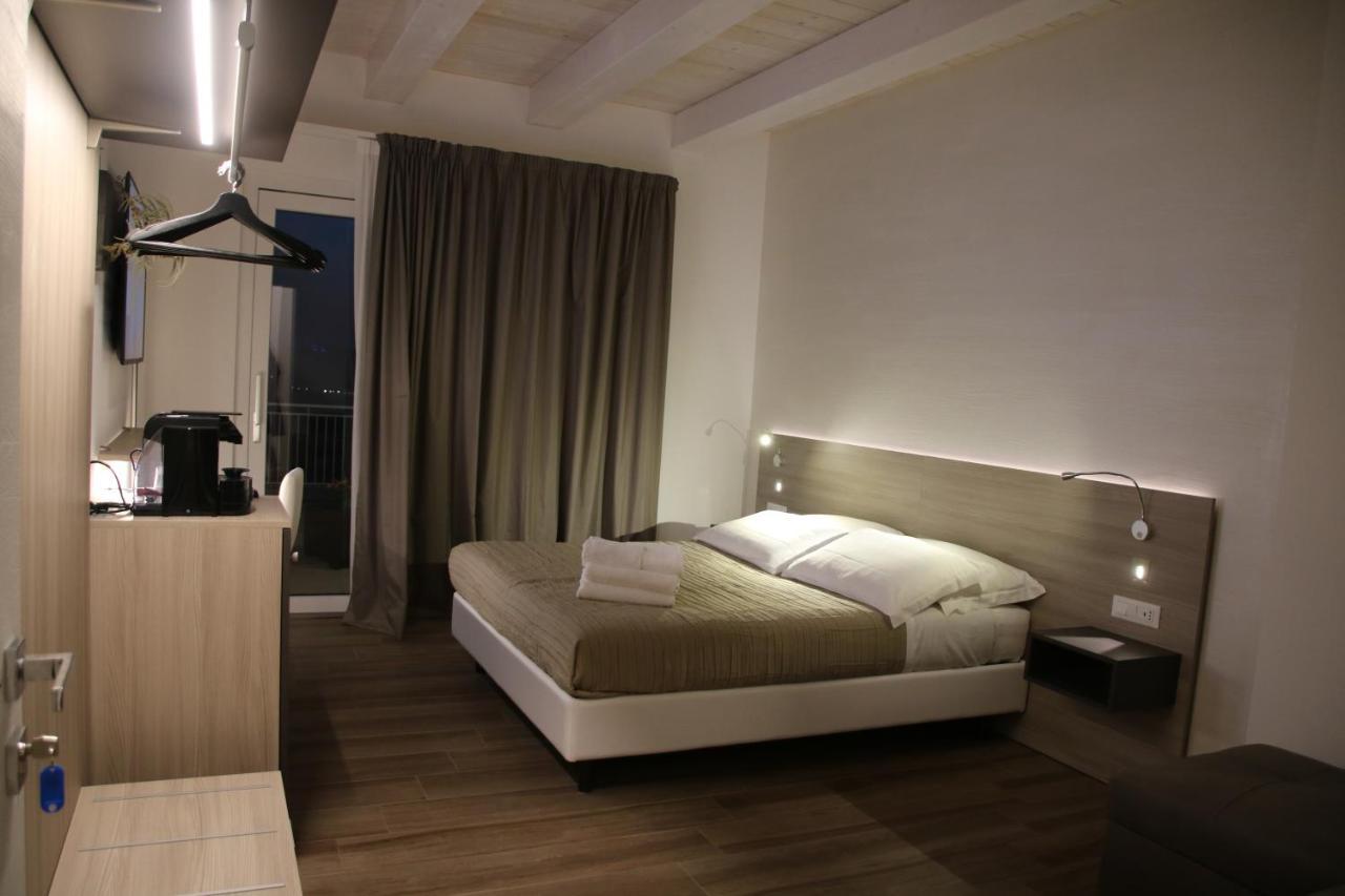 Casablanca Hotel Civitanova Marche Buitenkant foto