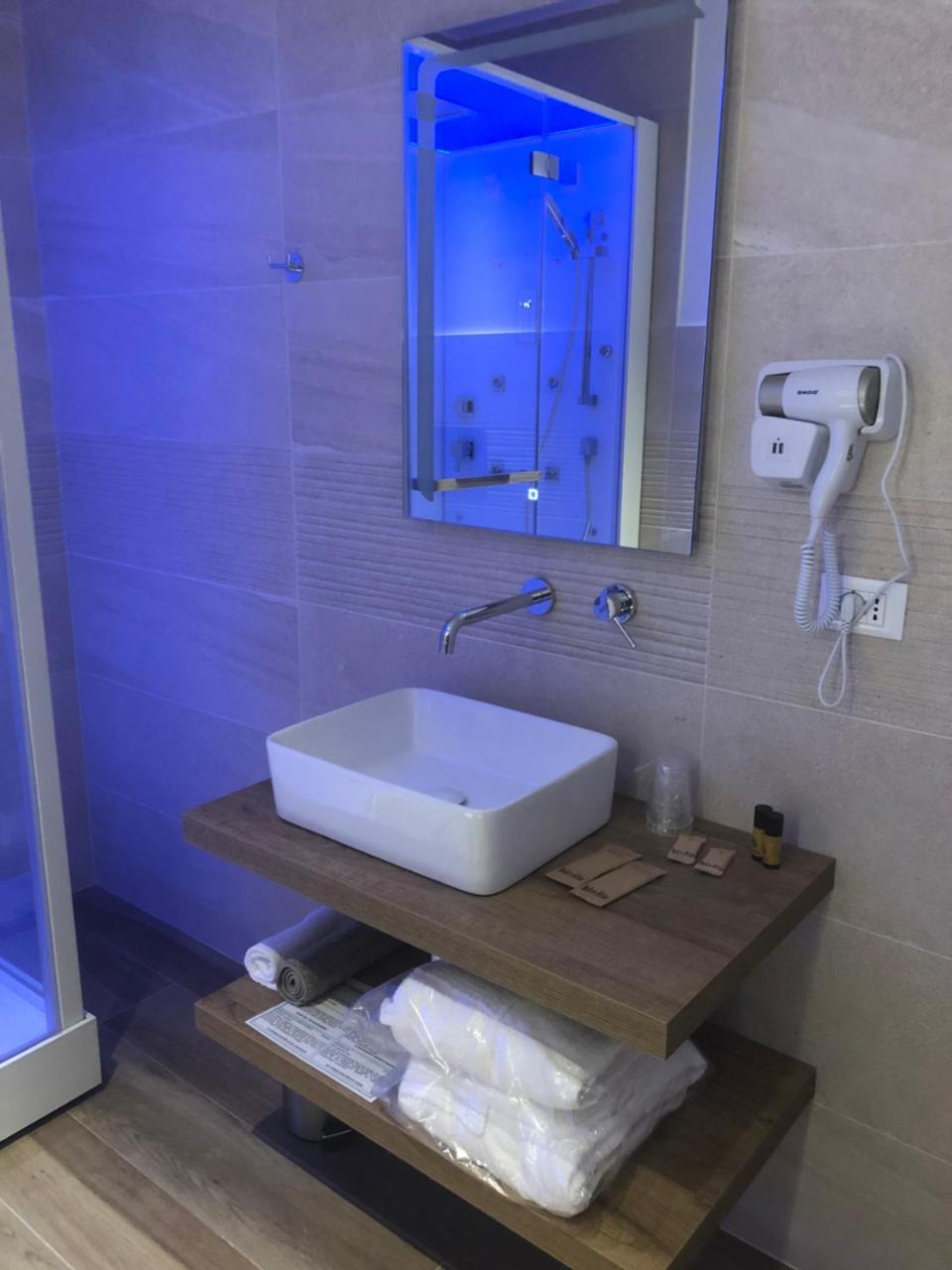 Casablanca Hotel Civitanova Marche Buitenkant foto