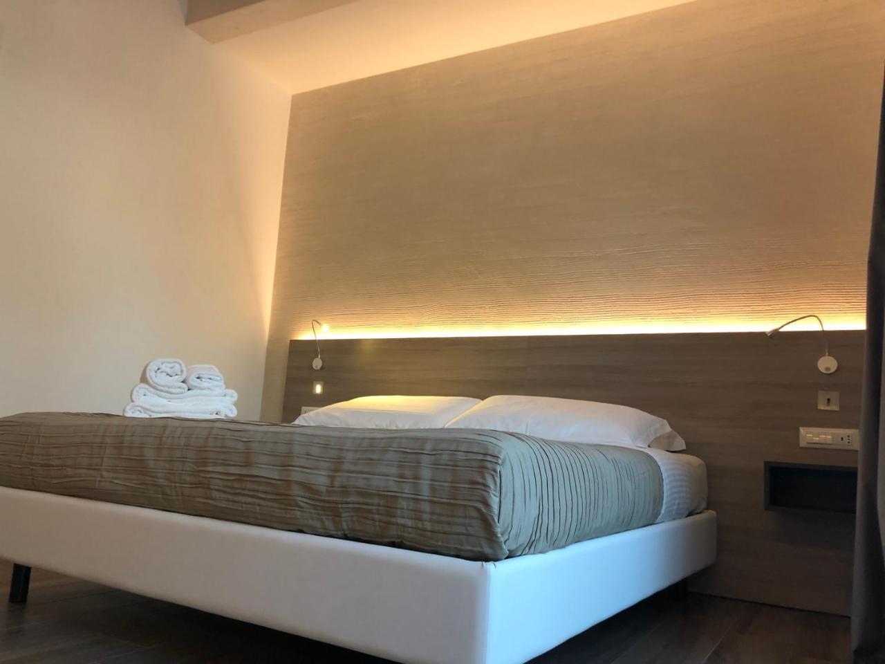 Casablanca Hotel Civitanova Marche Buitenkant foto