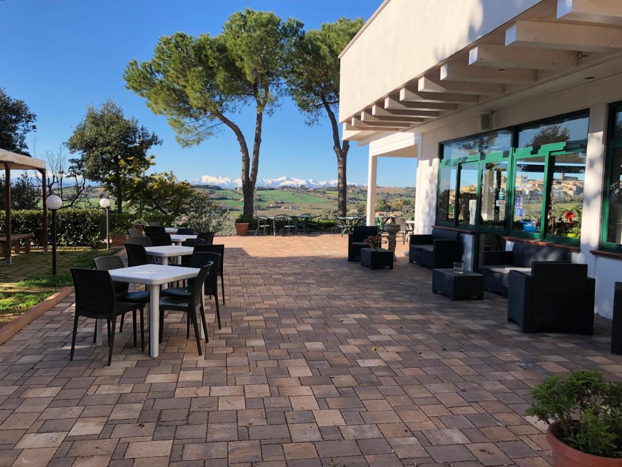 Casablanca Hotel Civitanova Marche Buitenkant foto